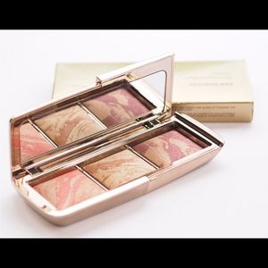 Hourglass  Strobe Lighting Blush Palette
